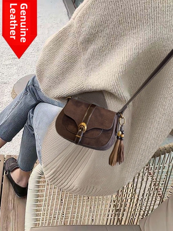 Hong Kong Retro Underarm Bag L - đánh giá và giá Luxury Bags Hong Kong