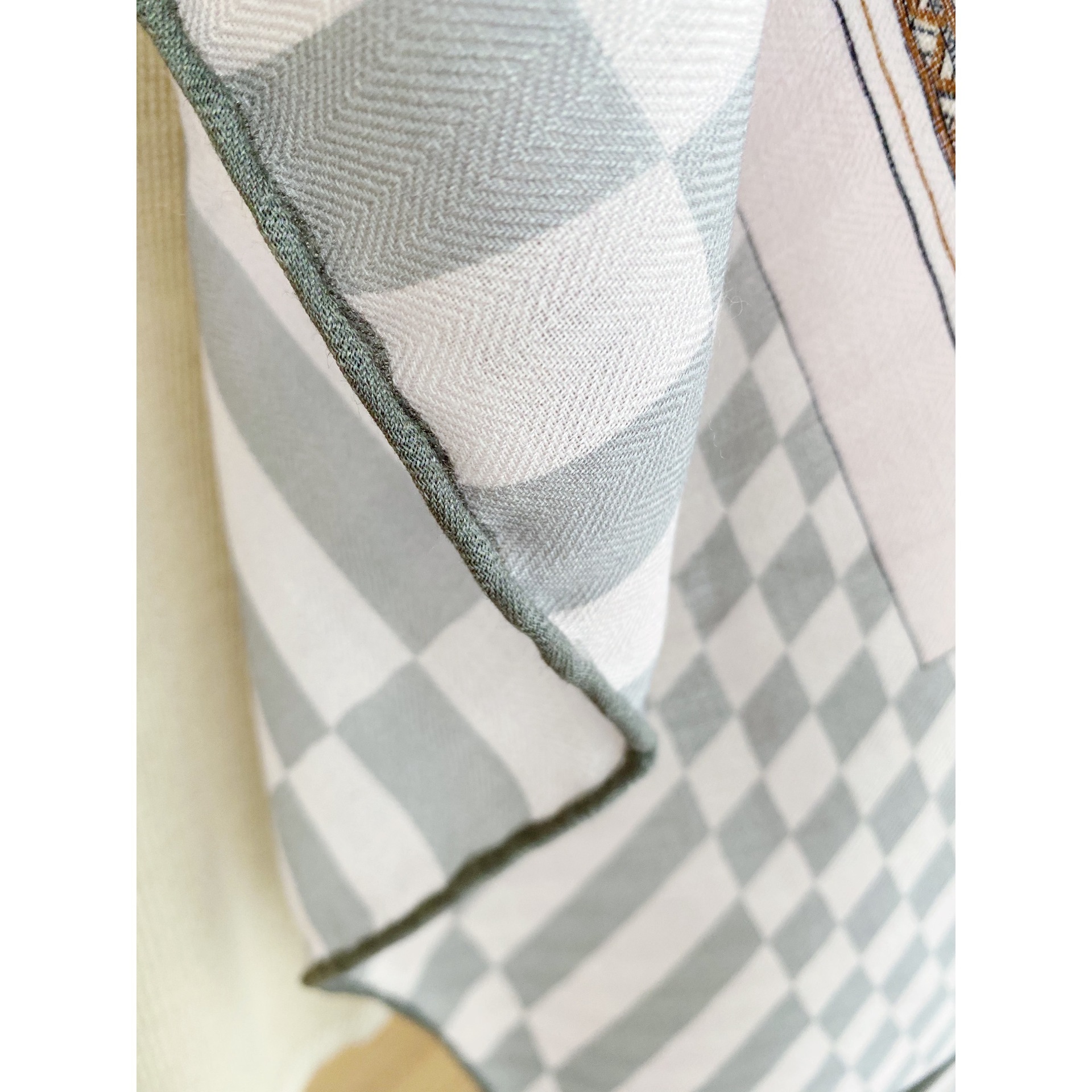 Winter Luxury Scarf Women Hand - đánh giá và giá Luxury Bags Hong Kong