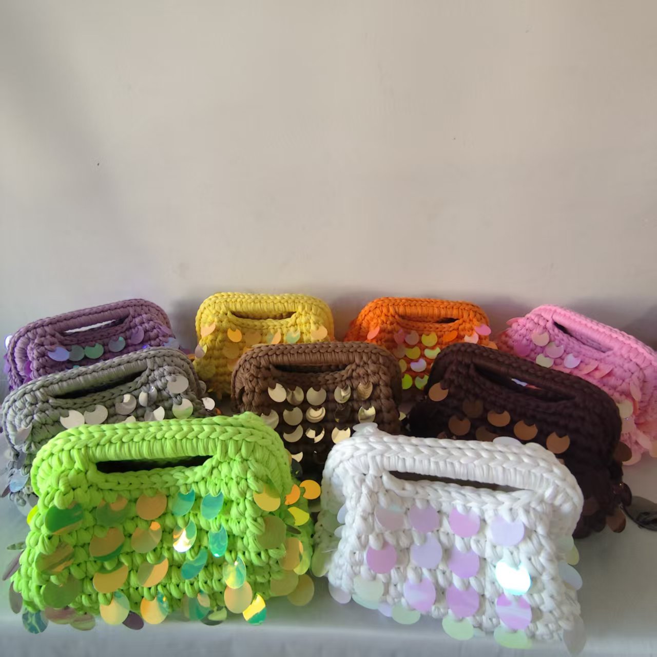 Yiwu Yingzi Hand-Woven Sequin  - đánh giá và giá Luxury Bags Outlet