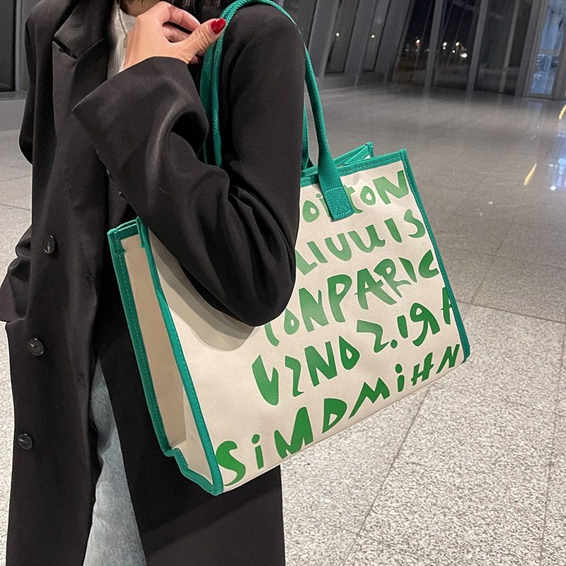 Large Capacity Bag Female 2025 - đánh giá và giá Luxury Quilted Bags