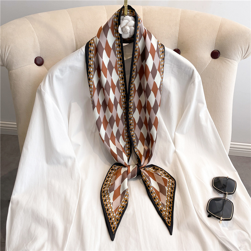 Fashion Print Long Silk Scarf  - đánh giá và giá Luxury Bags Duffle
