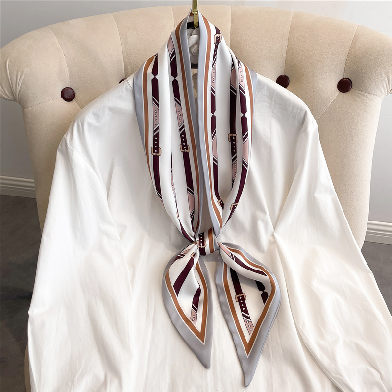 Fashion Print Long Silk Scarf  - đánh giá và giá Luxury Bags Duffle