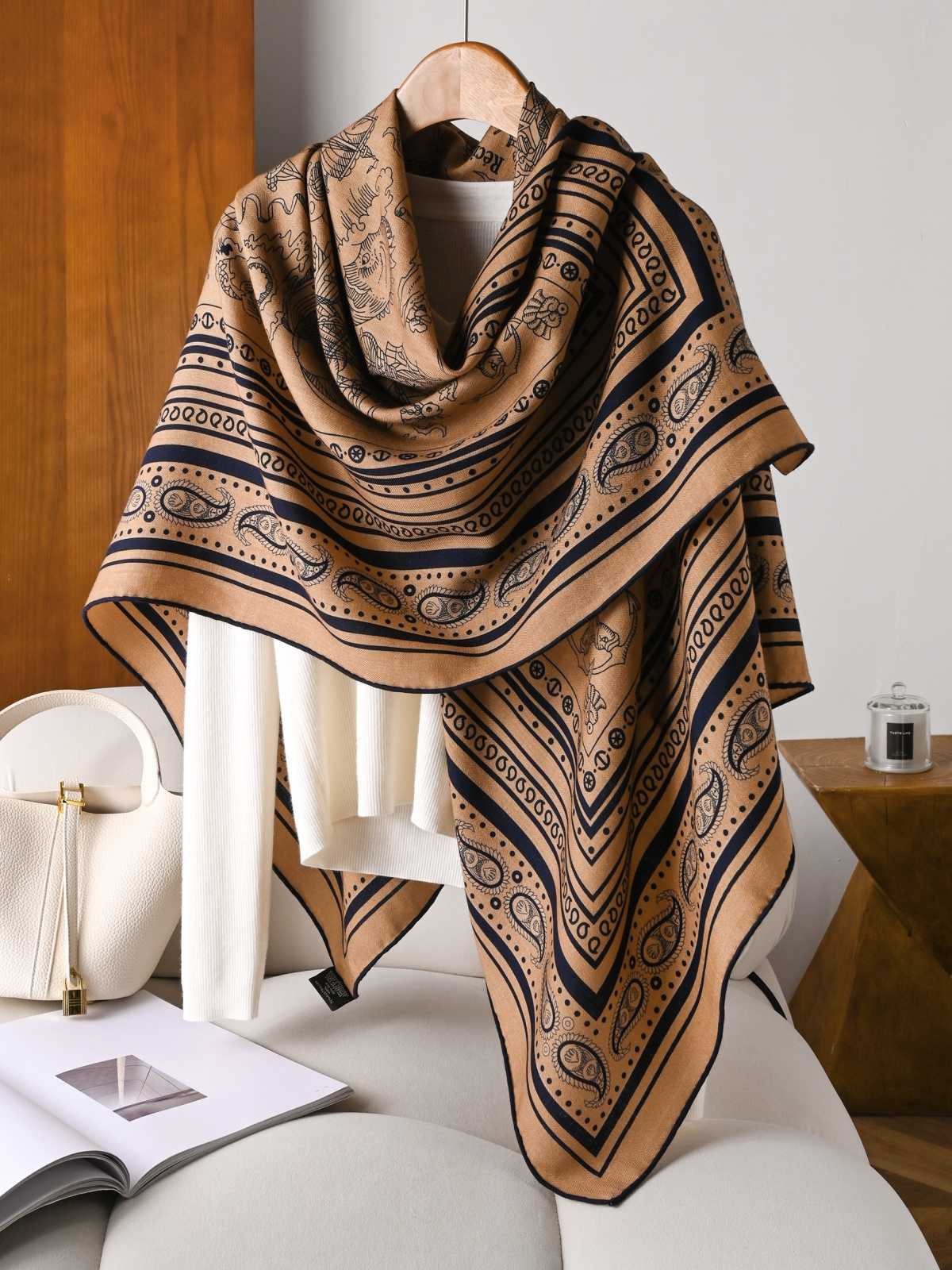 New Silk Wool Scarf Designer L - đánh giá và giá Luxury Bags Hong Kong