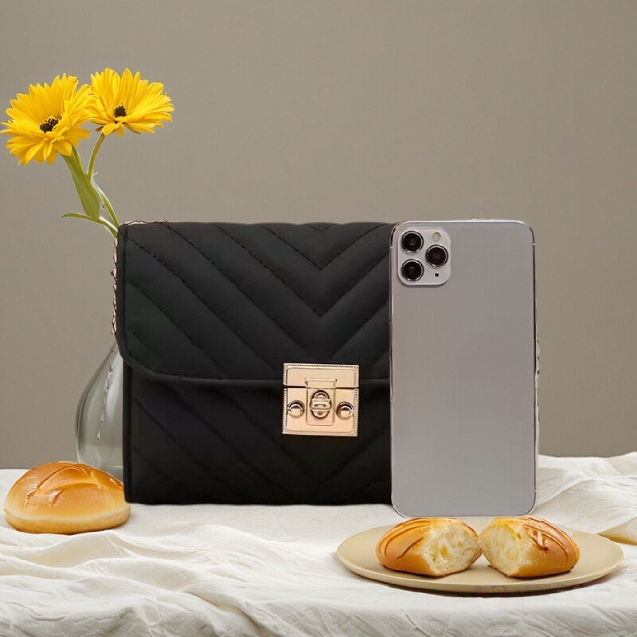 Luxury V-Chevron Quilted Chain - đánh giá và giá Luxury Quilted Bags