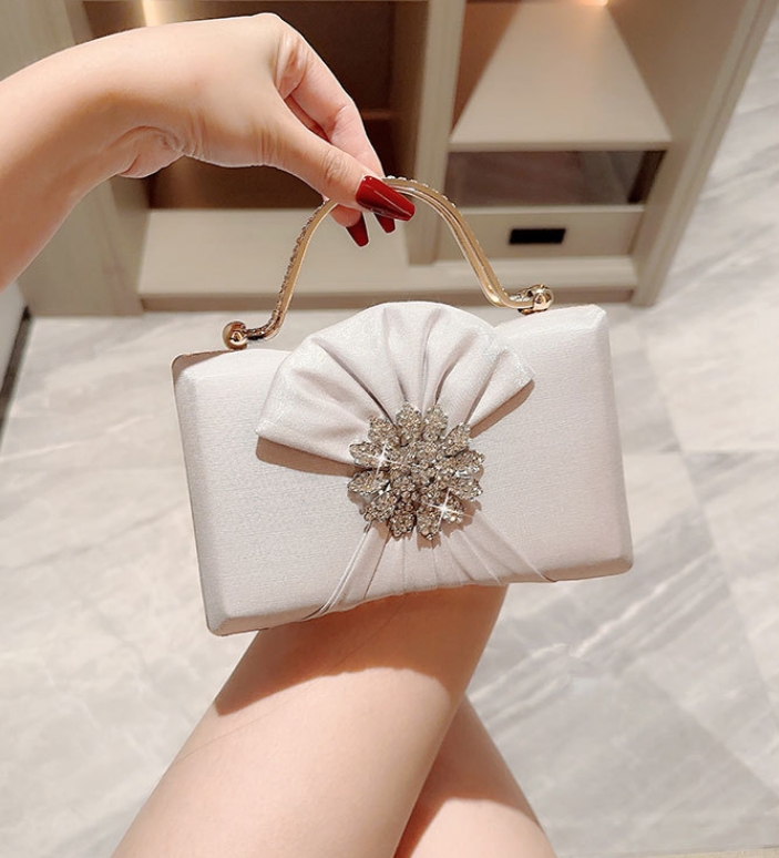 Party Clutch Bags for Women Lu - đánh giá và giá Luxury Bags Wholesale