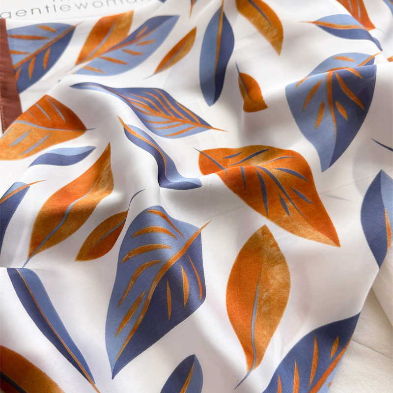 Luxury Brand Print 70cm Square - đánh giá và giá Luxury Bags Duffle