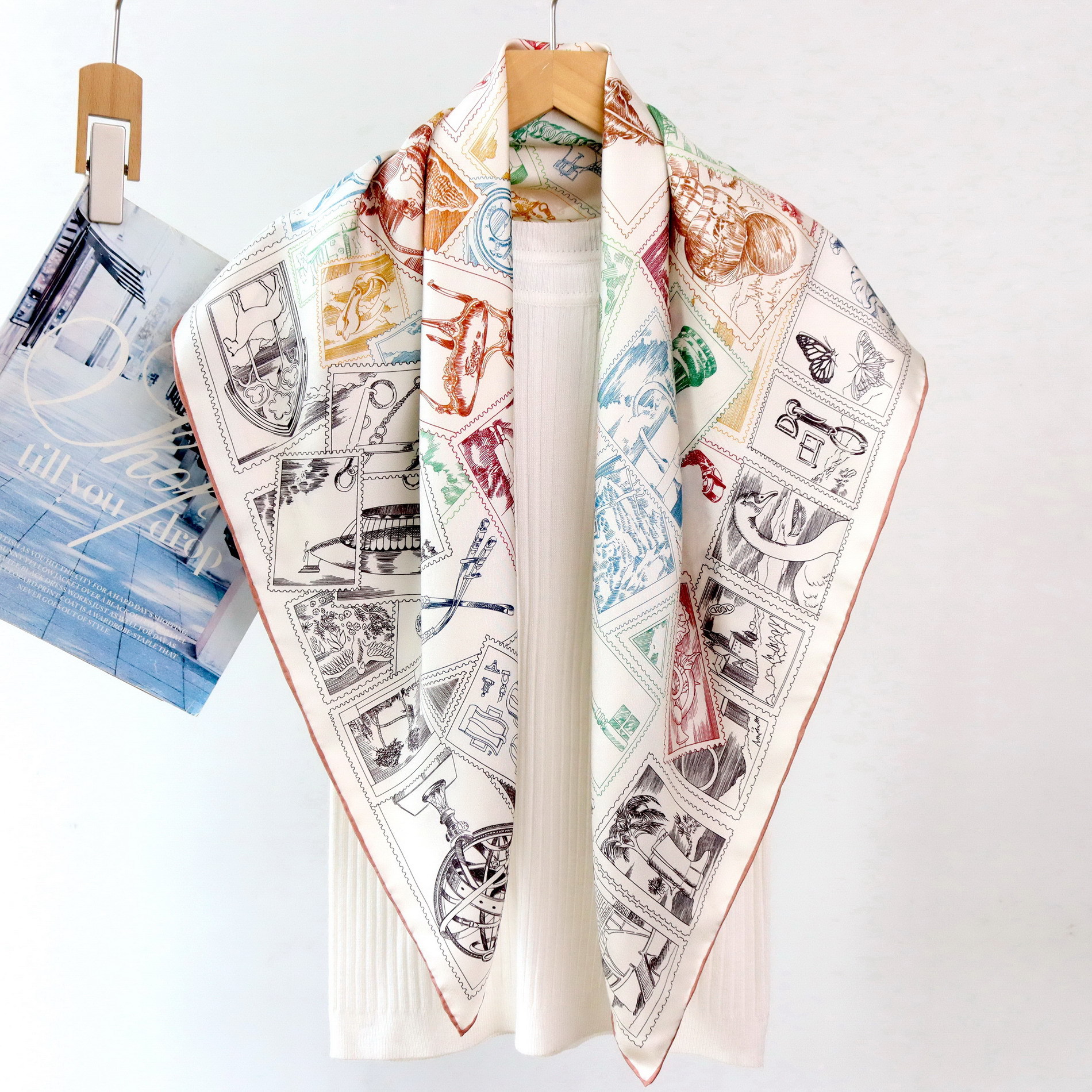 90CM Silk Scarf Luxury Twill B - đánh giá và giá Luxury Bags Hong Kong
