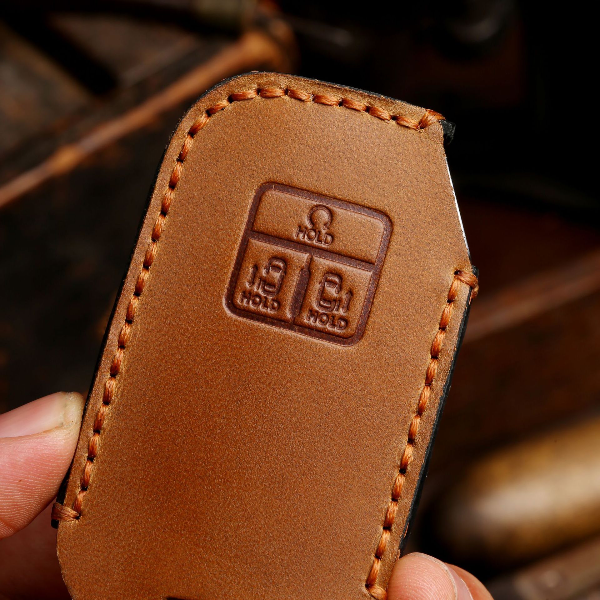 Luxury Crazy Horse Leather Car - đánh giá và giá Luxury Bags Outlet